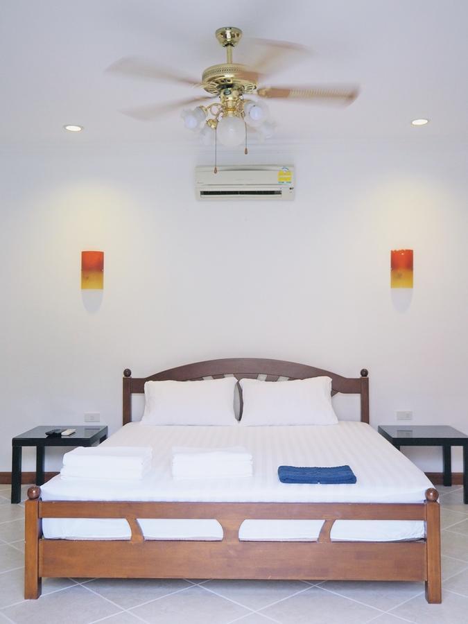 The Beach Pool Villa Pattaya Extérieur photo