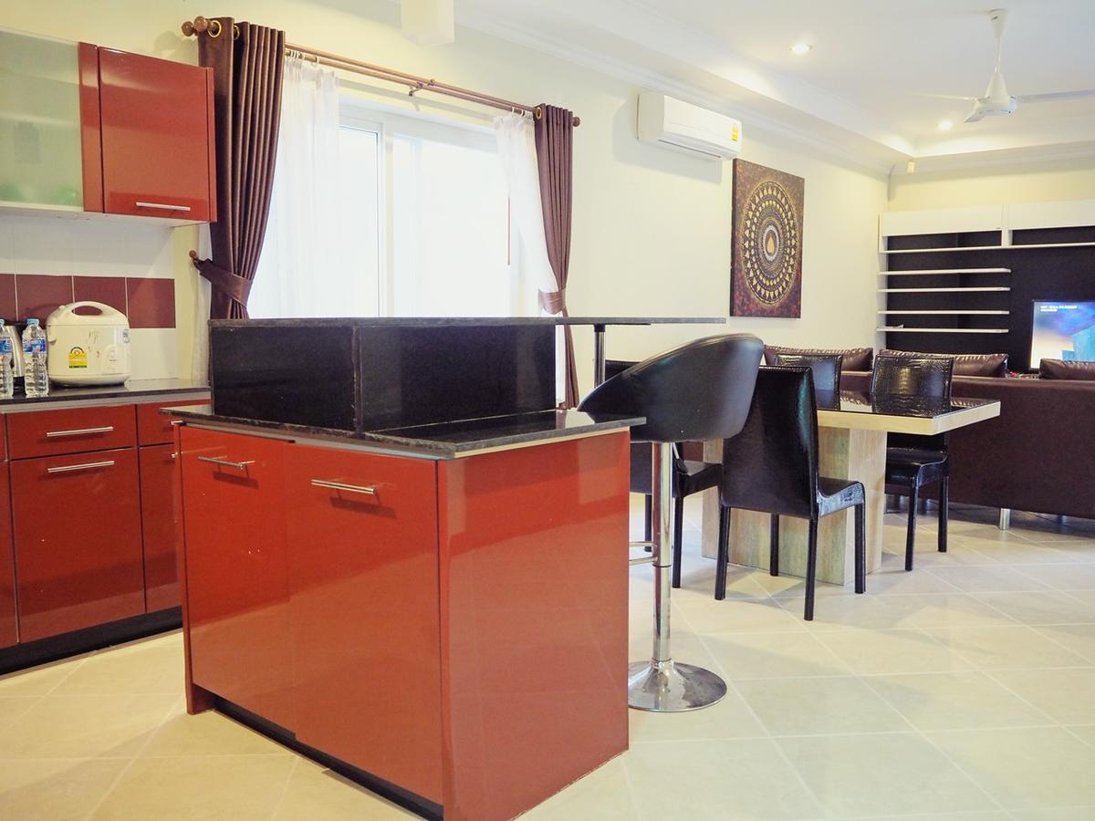 The Beach Pool Villa Pattaya Extérieur photo